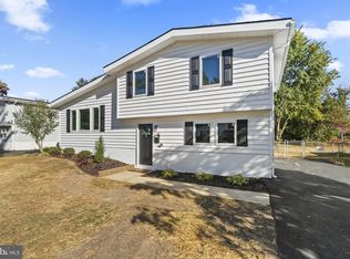 105 Coral Reef Dr, Newark, DE