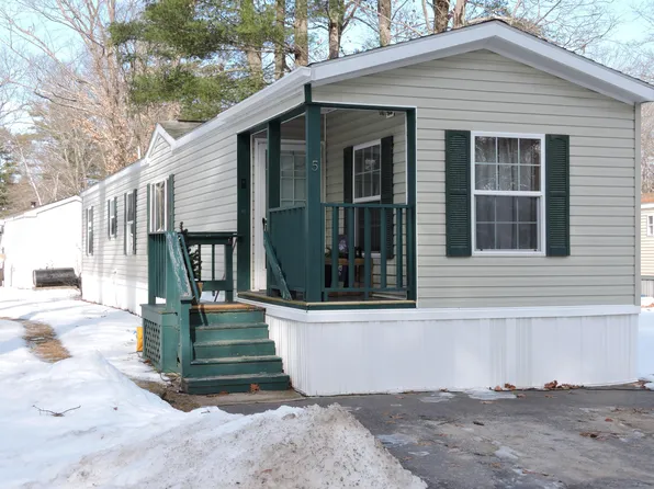 5 Forest Circle, Gorham, ME 04038