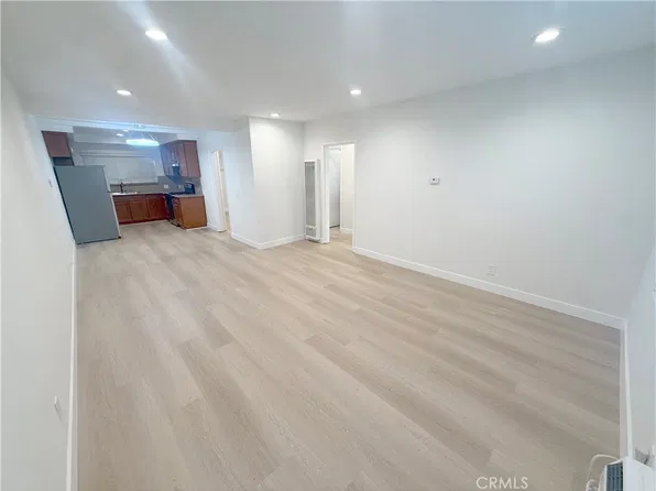 3335 Triangle Pl #1, Glendale, CA 91208