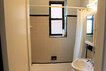 Sold by Thomas Lipovetsky, LREB