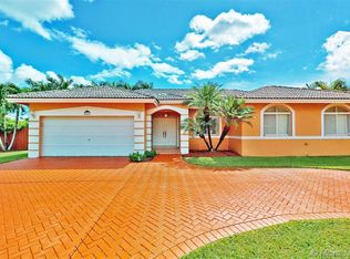 19813 SW 133rd Ct, Miami, FL 33177