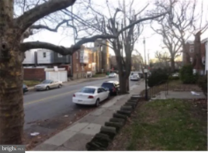 1 bed, $1,050 — Photo 4