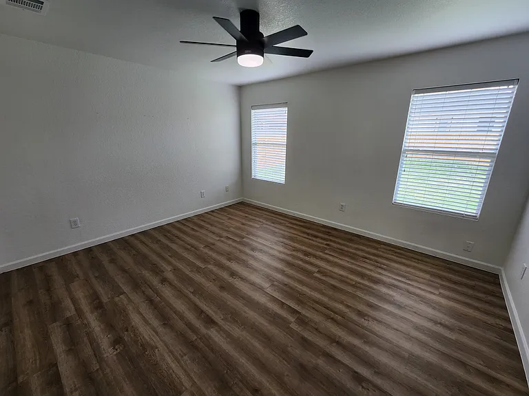 12808 Kingsgate Dr — Photo 27