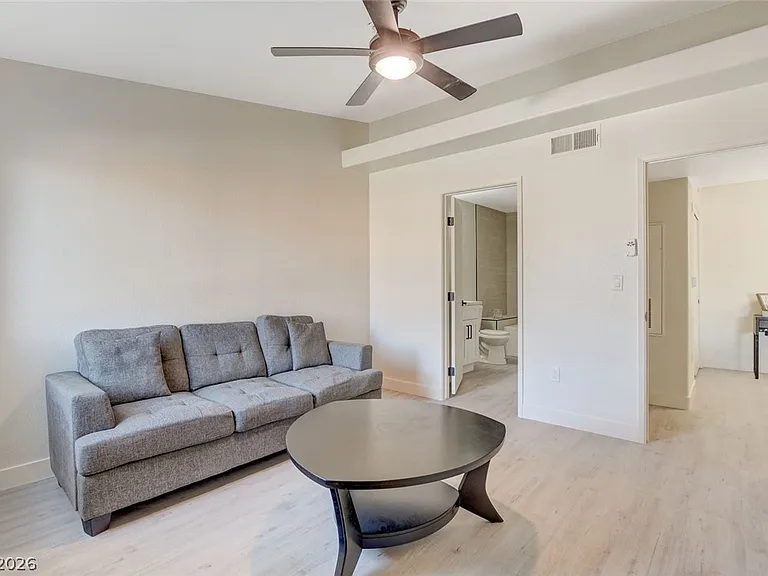 950 Seven Hills Dr #1422 — Photo 26