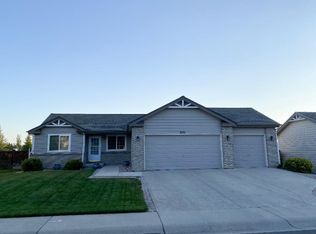 2551 W 46th St, Loveland, CO 80538