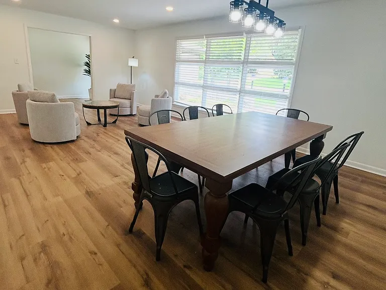 5505 Marblehead Dr — Photo 4