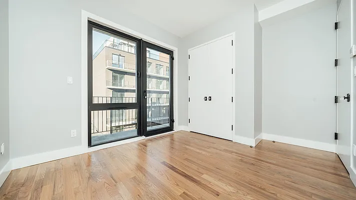 Rented by Nooklyn NYC LLC | media 56