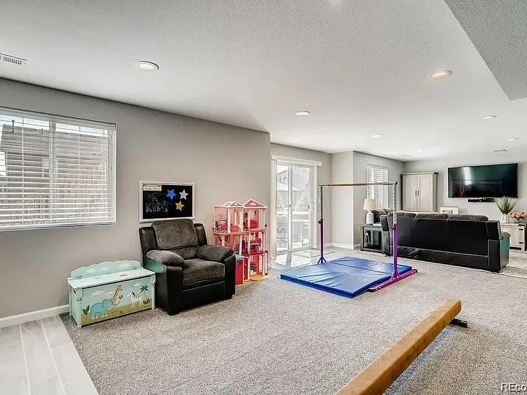 2212 Shadow Creek Dr — Photo 23