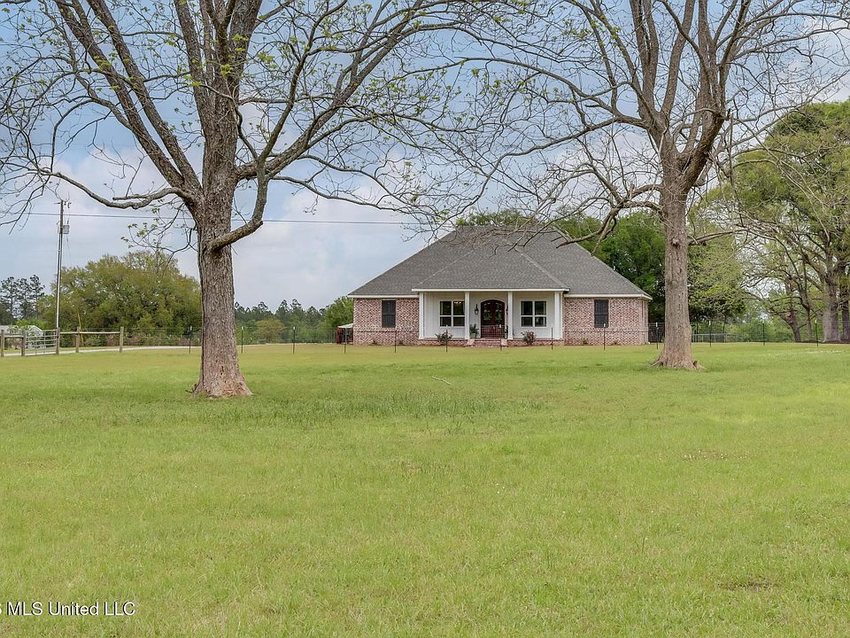 1st image of 19090 Mack Pete Rd