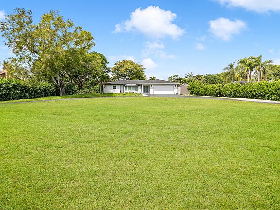 4th image of 5939 NW 79th Way