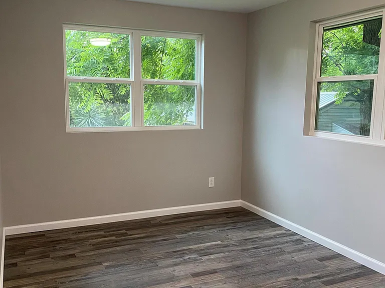 115 Bethune Cir — Photo 18