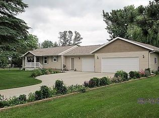 1683 118th St, Chippewa Falls, WI 54729