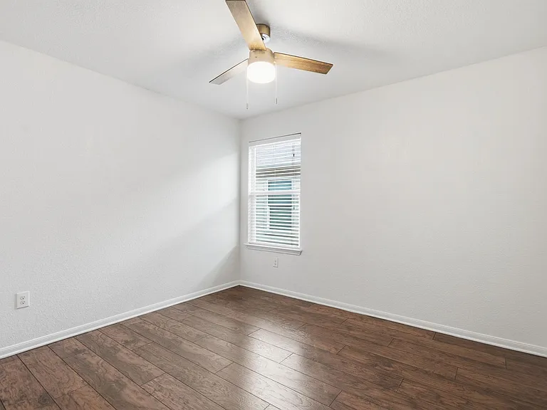 11912 Jamie Dr — Photo 31