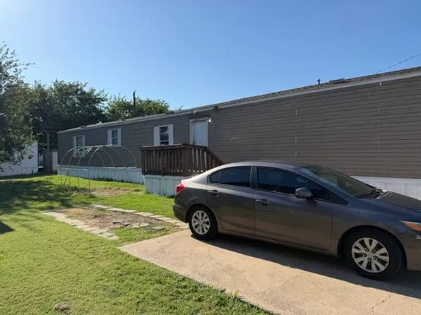 107 Sherrie Ln, Desoto, TX 75115