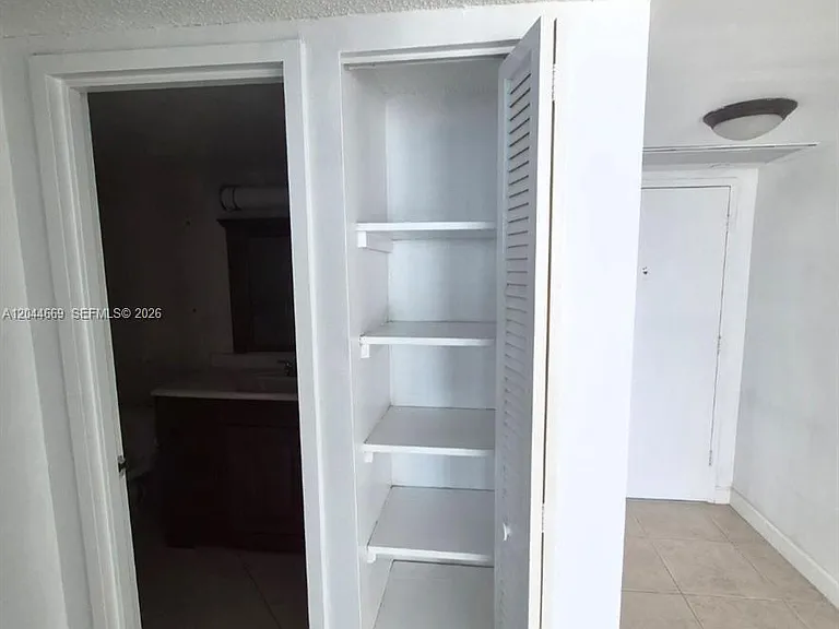 3180 S Ocean Dr #621 — Photo 8