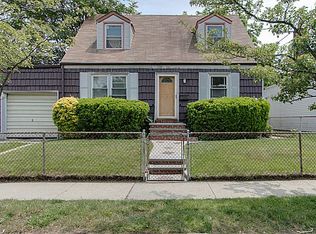 17708 Sayres Ave, Jamaica, NY 11433