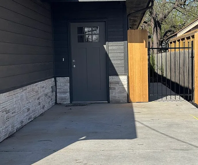 343 N Joann St — Photo 2