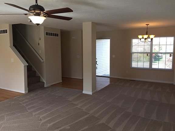 5th image of 7689 Falls Creek Way