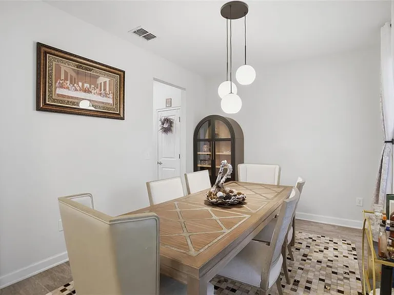 11007 Sycamore Woods Dr — Photo 23