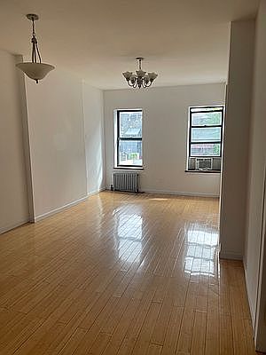 5th image of 181 E 117th St #5