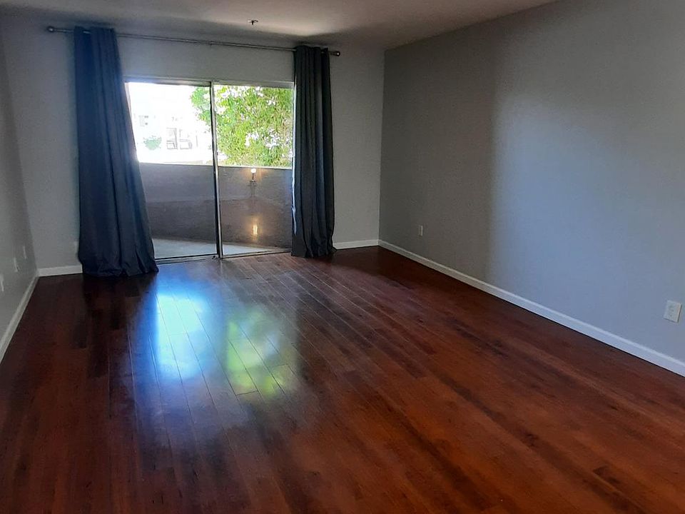 1st image of 7494 E Earll Dr #216