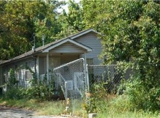 6920 Larkstone St, Houston, TX 77028