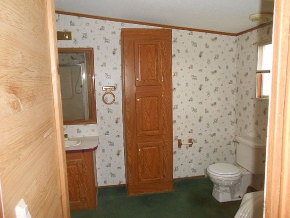 4th image of 120 Jeffs Ln