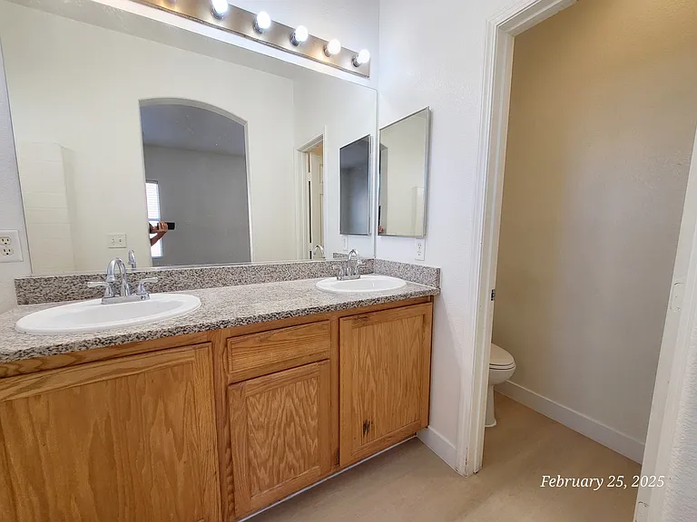 4528 Silverado Sage Ave — Photo 12