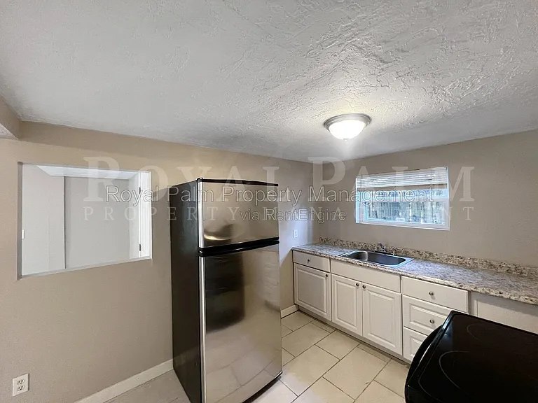 1615 Evans Ave #2 — Photo 7
