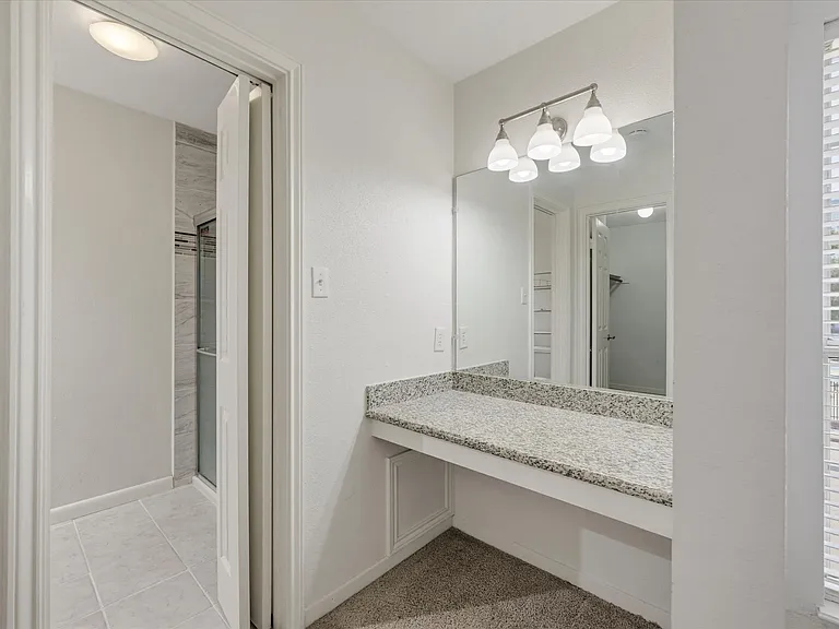 1653 W Sam Houston Pkwy S — Photo 17