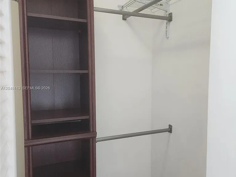325 Biscayne Blvd #1420 — Photo 8