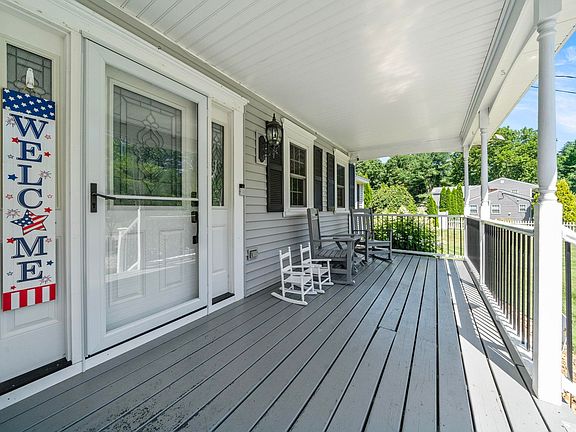 3rd image of 8 Forest Street