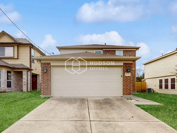 16734 N Bob White Dr, Conroe, TX 77385