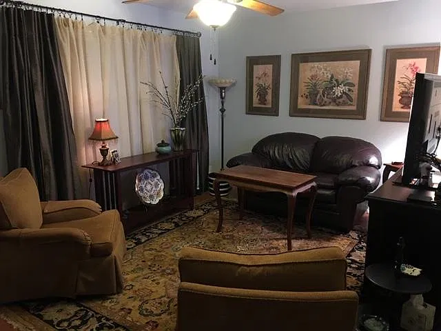 1021 Tuxedo Ln — Photo 9