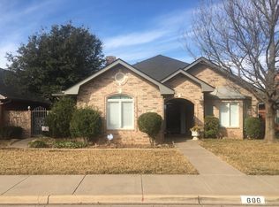 606 S Holliday St, Plainview, TX 79072