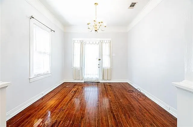 535 Jefferson Ave — Photo 5