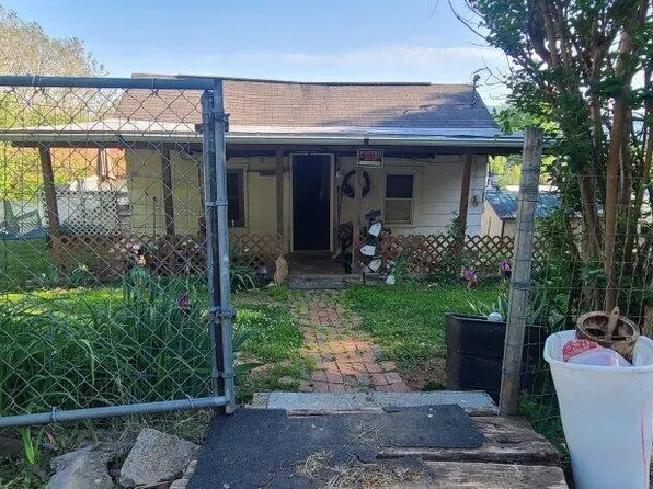 1721 Charles St, Kingsport, TN 37660