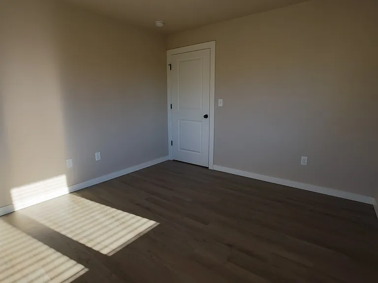 Waverly Townhomes — Photo 31