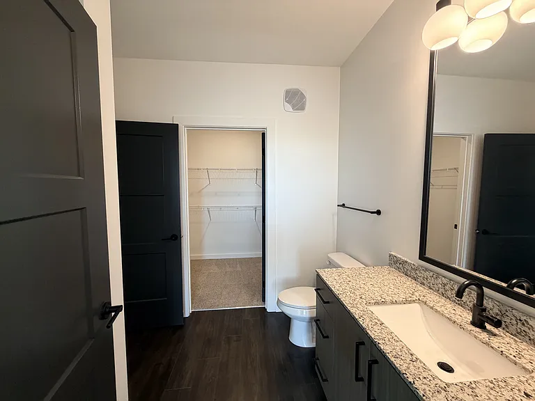 The Wren Apartments — Photo 145