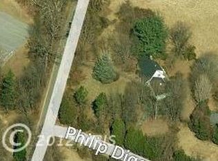 637 Innsbruck Ave, Great Falls, VA 22066