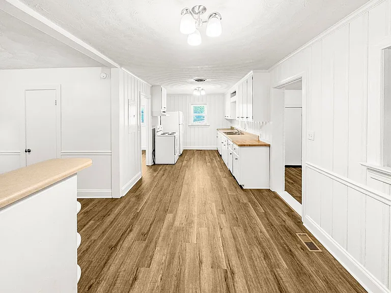 1513 Bethlehem Rd — Photo 13