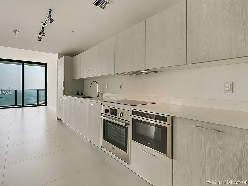 1st image of 501 NE 31st St Unit 3141
