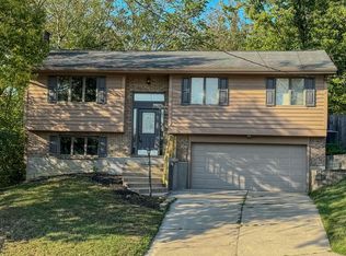 108 Scott St, Cleves, OH 45002