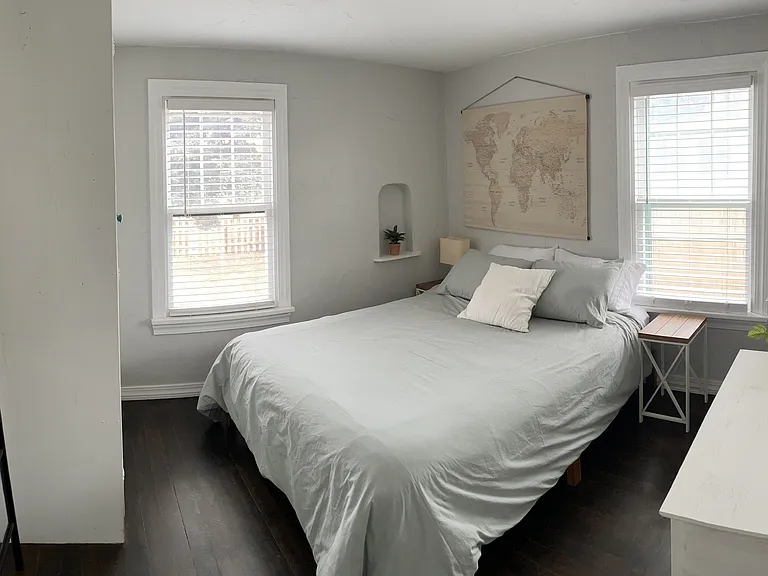 123 Teller Ave — Photo 6