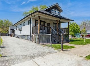 14910 S Wood St, Harvey, IL 60426