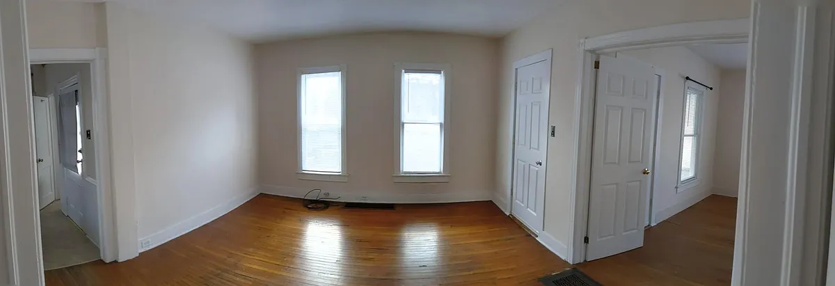 Building Photo - 107 S Elmira St #1