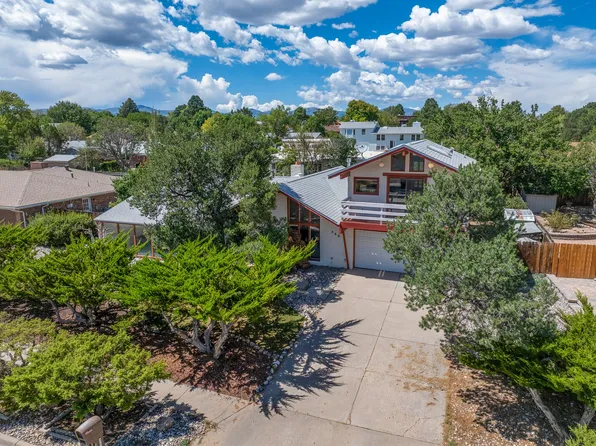 340 Aragon Ave, Los Alamos, NM 87547