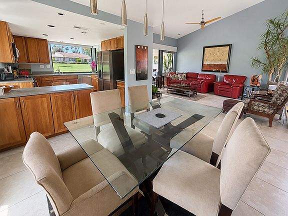 4th image of 25 Marbella Dr
