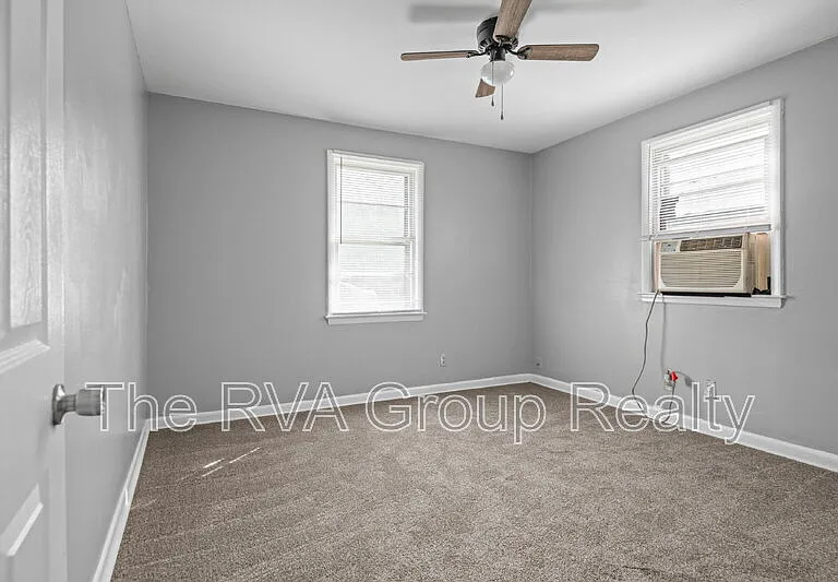1528 Lincoln St — Photo 22