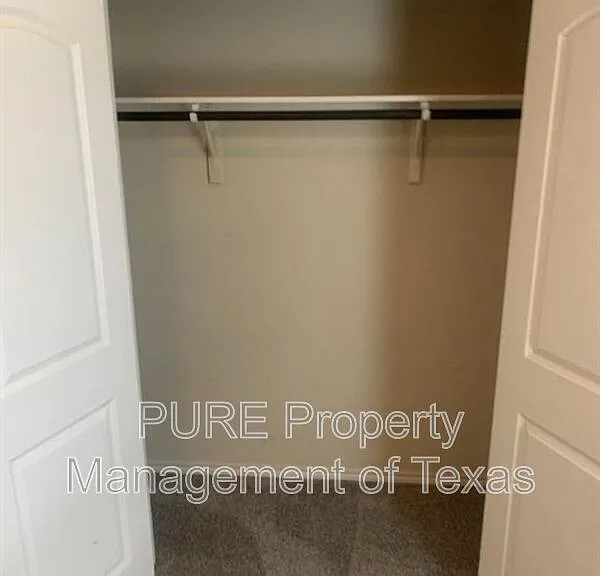 1144 Brendon Lee Ln — Photo 17